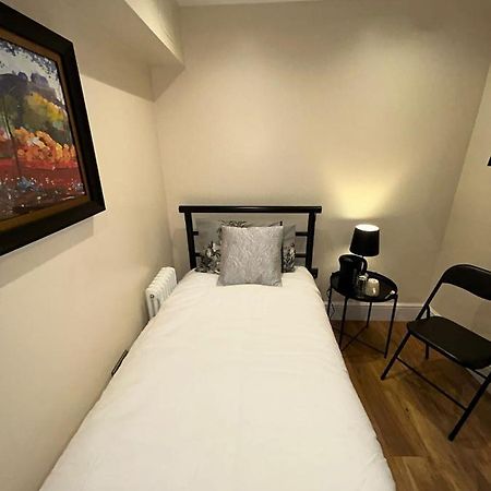 Cosy Single Room EDI Exterior photo