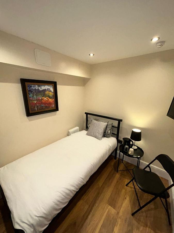 Cosy Single Room EDI Exterior photo